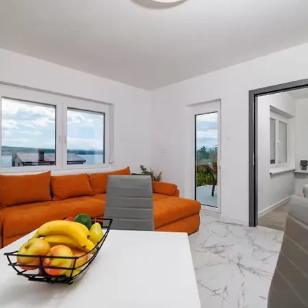 Yasmin I Marina Apartman Crikvenica
