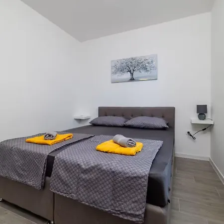 Apartman Yasmin I Marina Crikvenica